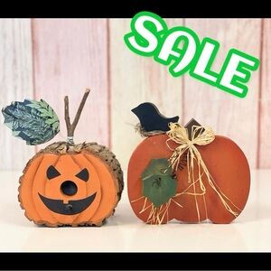 Set of 2 Rustic Fall Autumn Halloween Pumpkin Wood Signs Holiday Home Decor